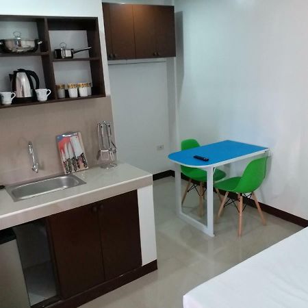 Clark-Pad Inn, Angeles City Exterior foto