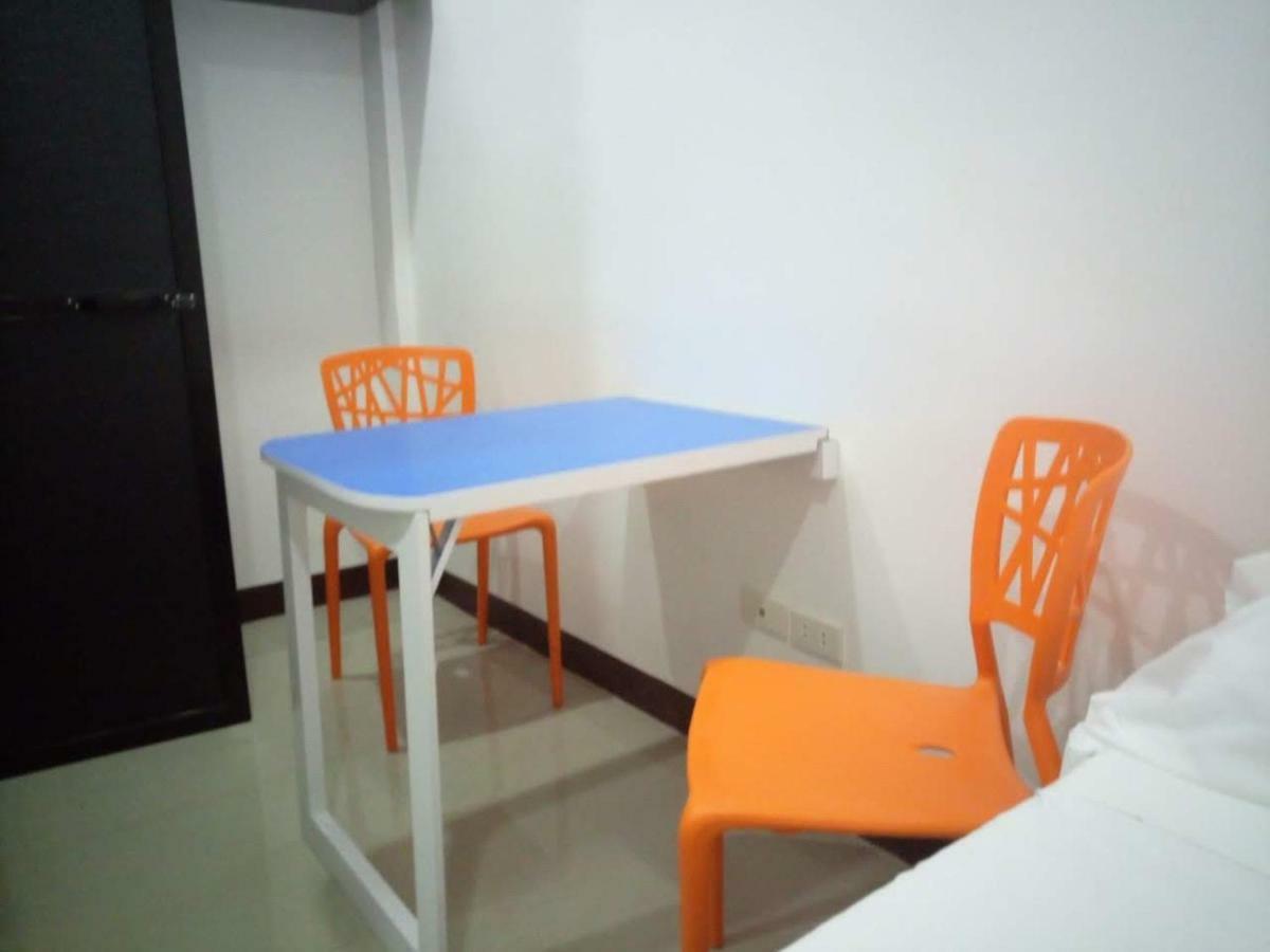 Clark-Pad Inn, Angeles City Exterior foto