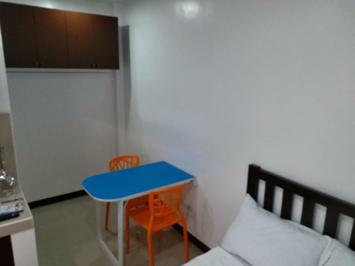 Clark-Pad Inn, Angeles City Exterior foto