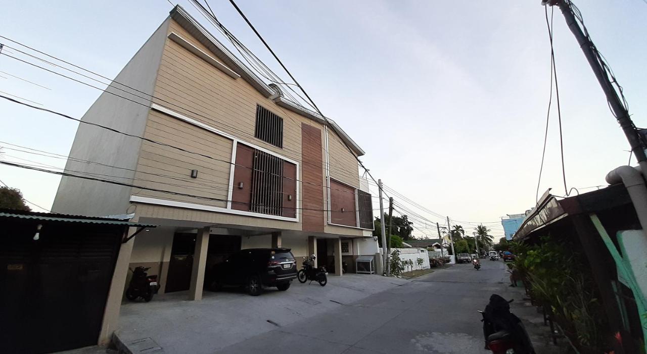Clark-Pad Inn, Angeles City Exterior foto